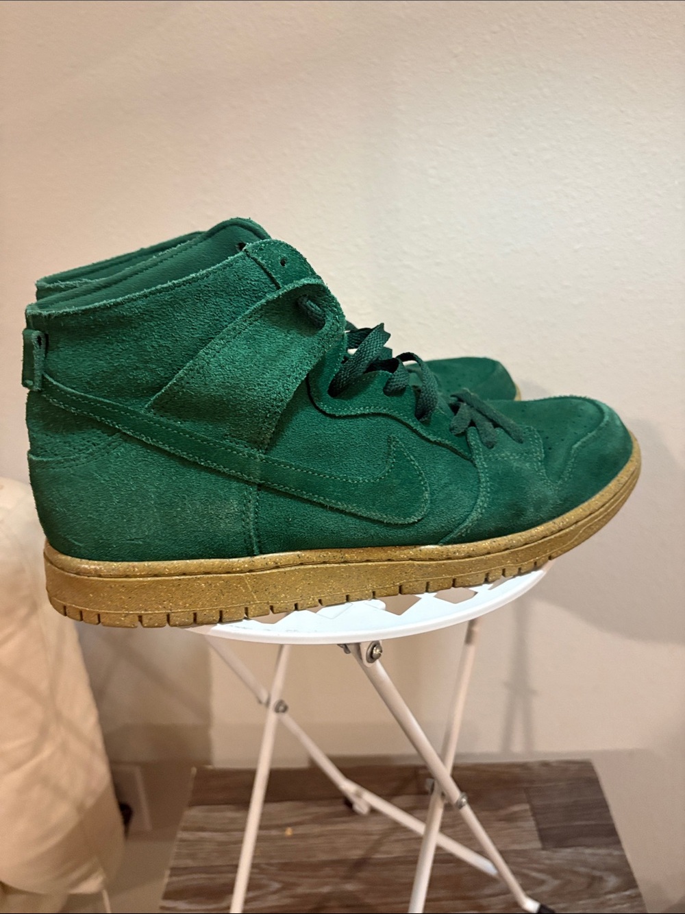 Nike SB Dunk High Pro Decon Gorge Green Men’s Size 11 Suede Gum Skate Shoes